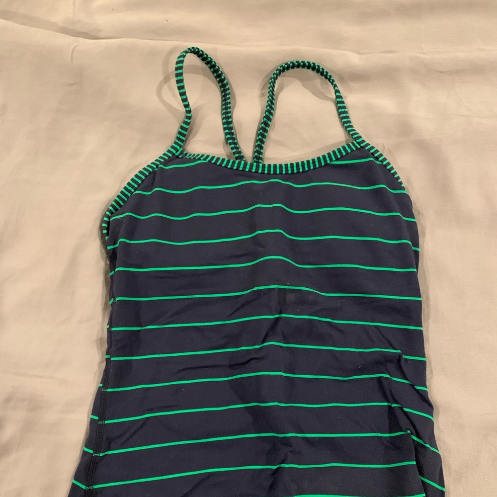 Lululemon navy tank Slalone Stripe / Inkwell size 6
